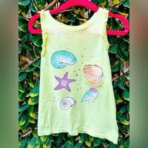 🔹 4/$25- Gap Twist-Back Interactive‎ Graphic Tank Top